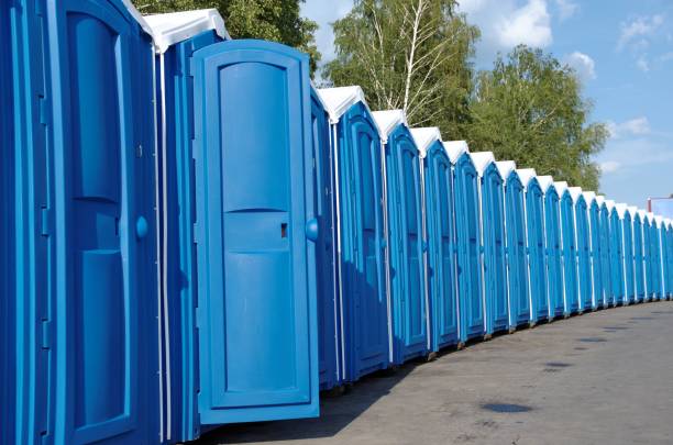 Portable Toilet Options We Offer in Sand Ridge, NY